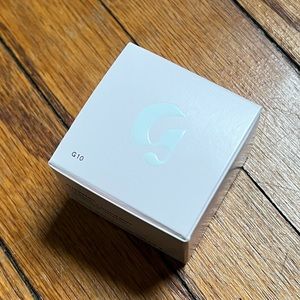 UNUSED GLOSSIER STRETCH CONCEALER SHADE G10